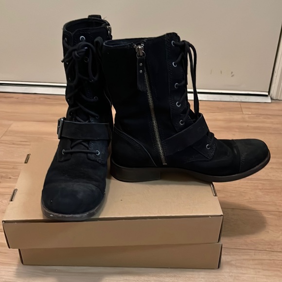 Women’s Black UGG Suede Combat Boots, Size 8 - Picture 4 of 7